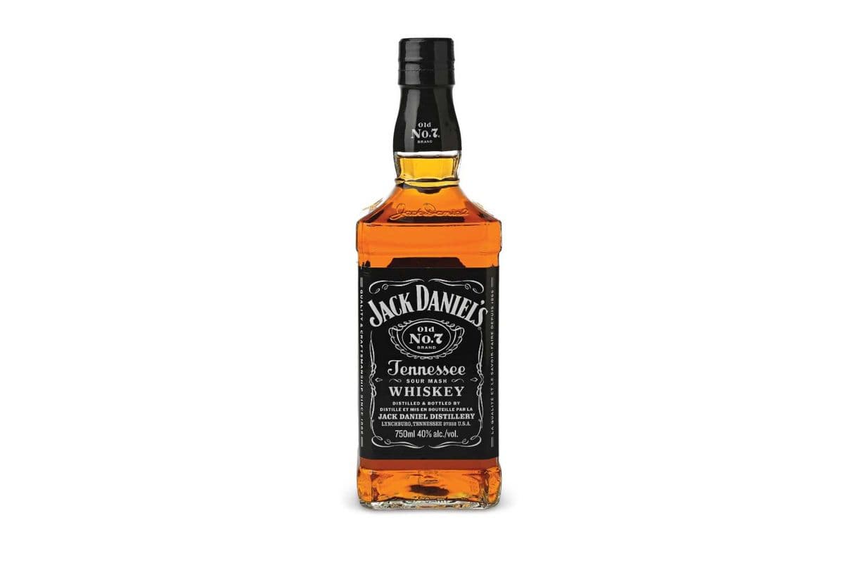 Jack Daniel's Old No.7 Tennessee Whiskey (750 ml Bottle)