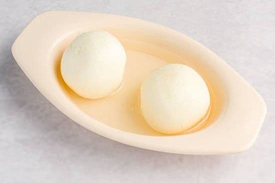 Bengali Rasgulla (2 pcs)