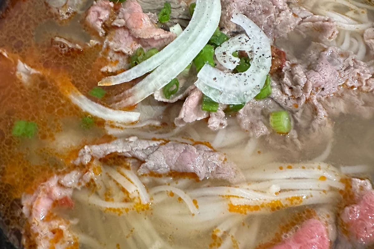 17. Hue Style Beef Noodle Soup(Spicy)
