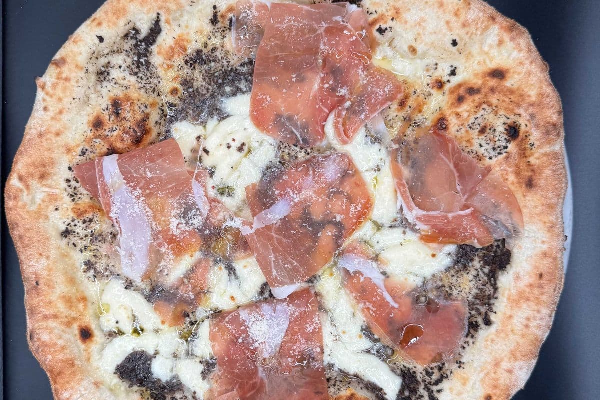 Pizza Tartufo