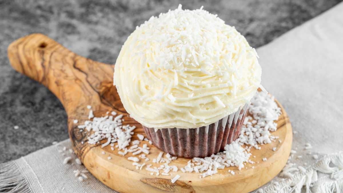 Velvet Classic Cupcake
