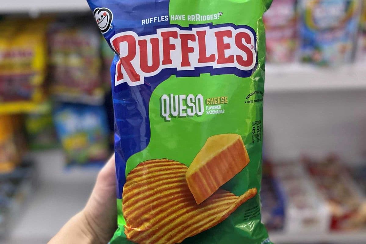 (USA) RUFFLES QUESO - 80Z