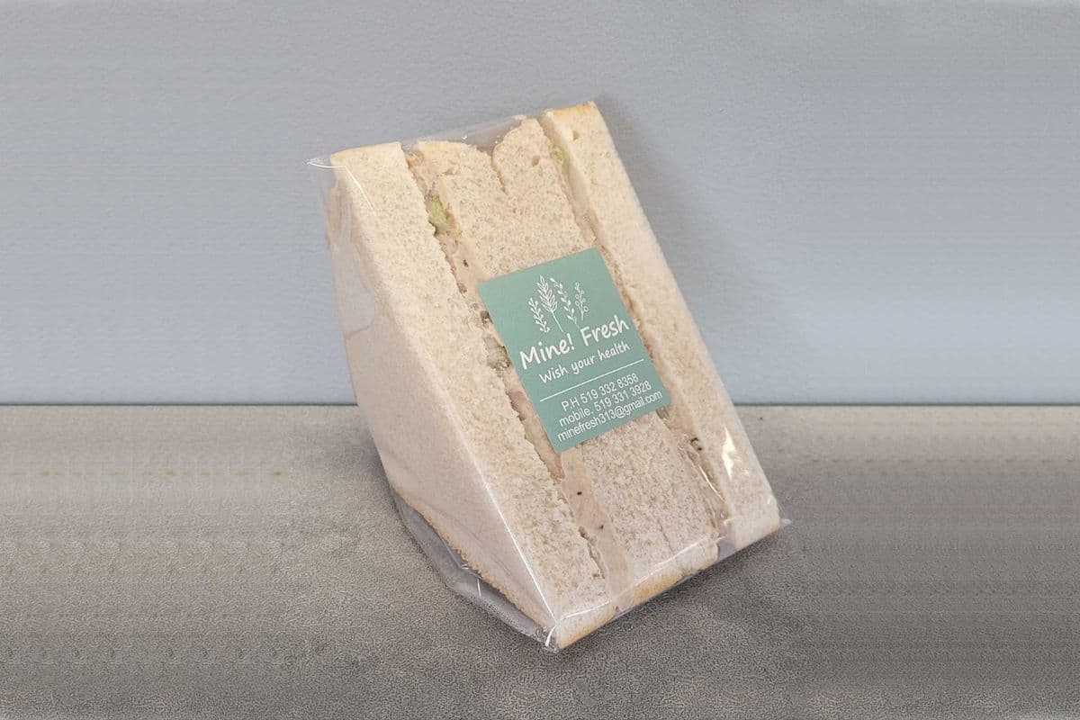 Tuna Sandwich (350 Cal)