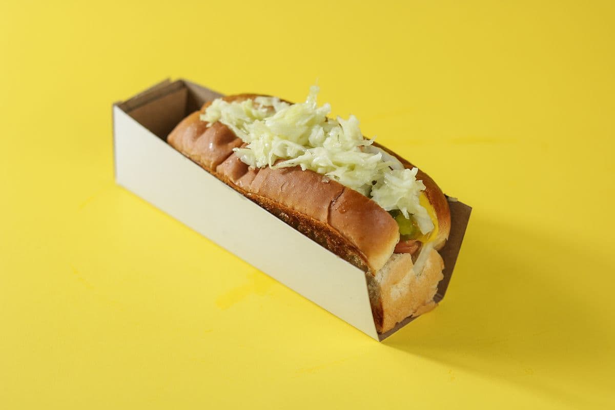 Hot dog grillé