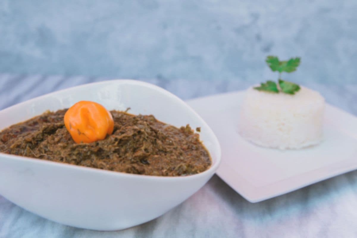 Feuilles de Manioc (Pondu) / Cassava Leaves (Pondu)
