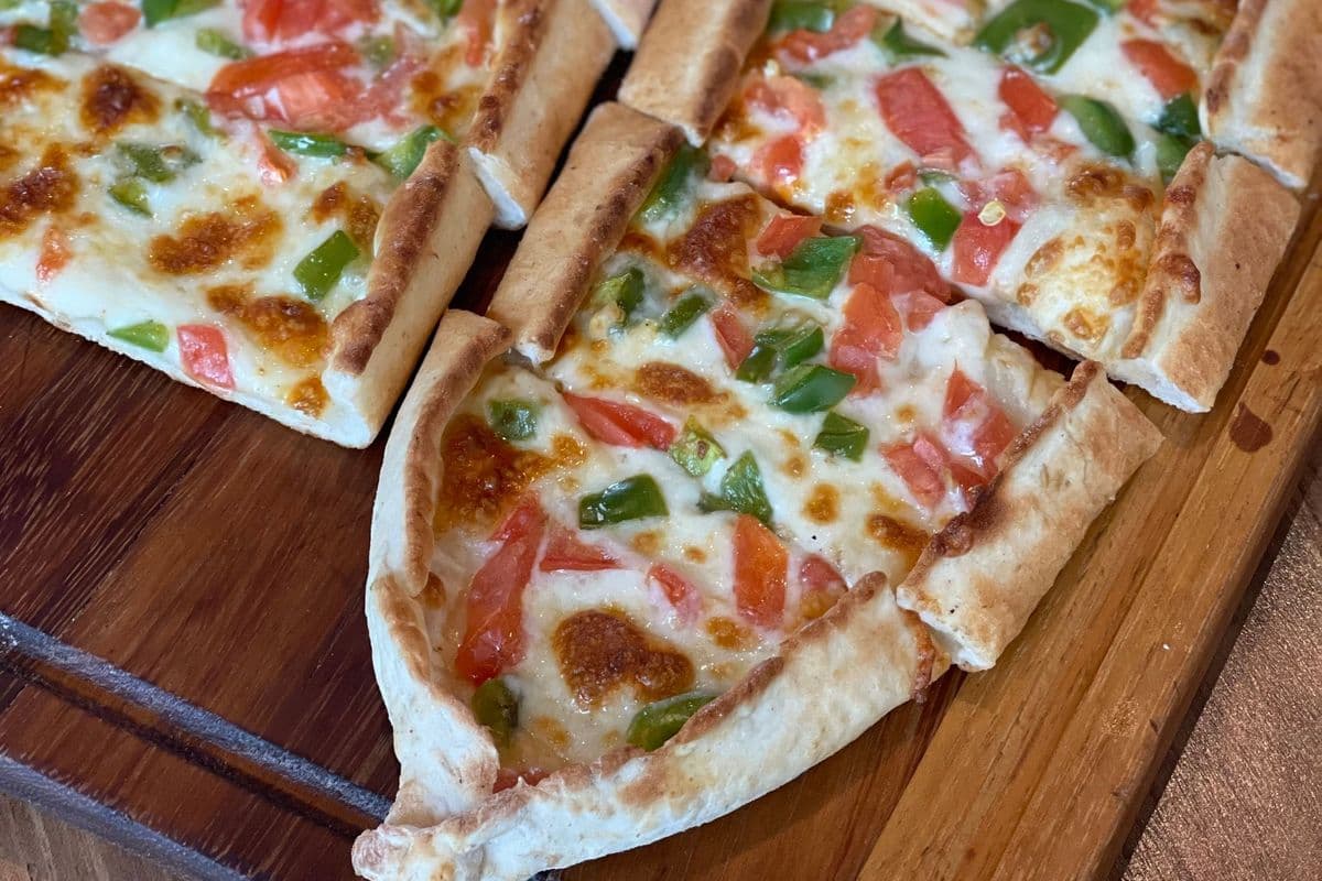 Vegetable Pide