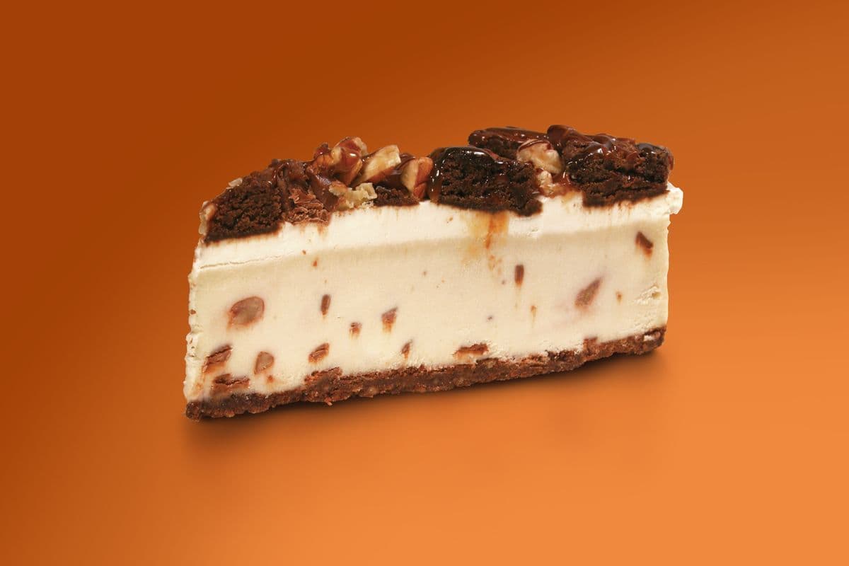 High End Turtle Cheesecake (1 Slice)