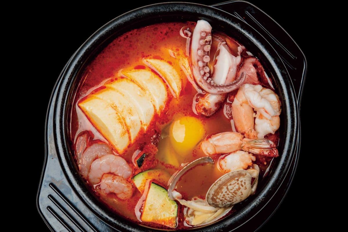 02-2 해물 순두부찌개 Seafood Sundubu Jjigae(Soft Tofu Stew)