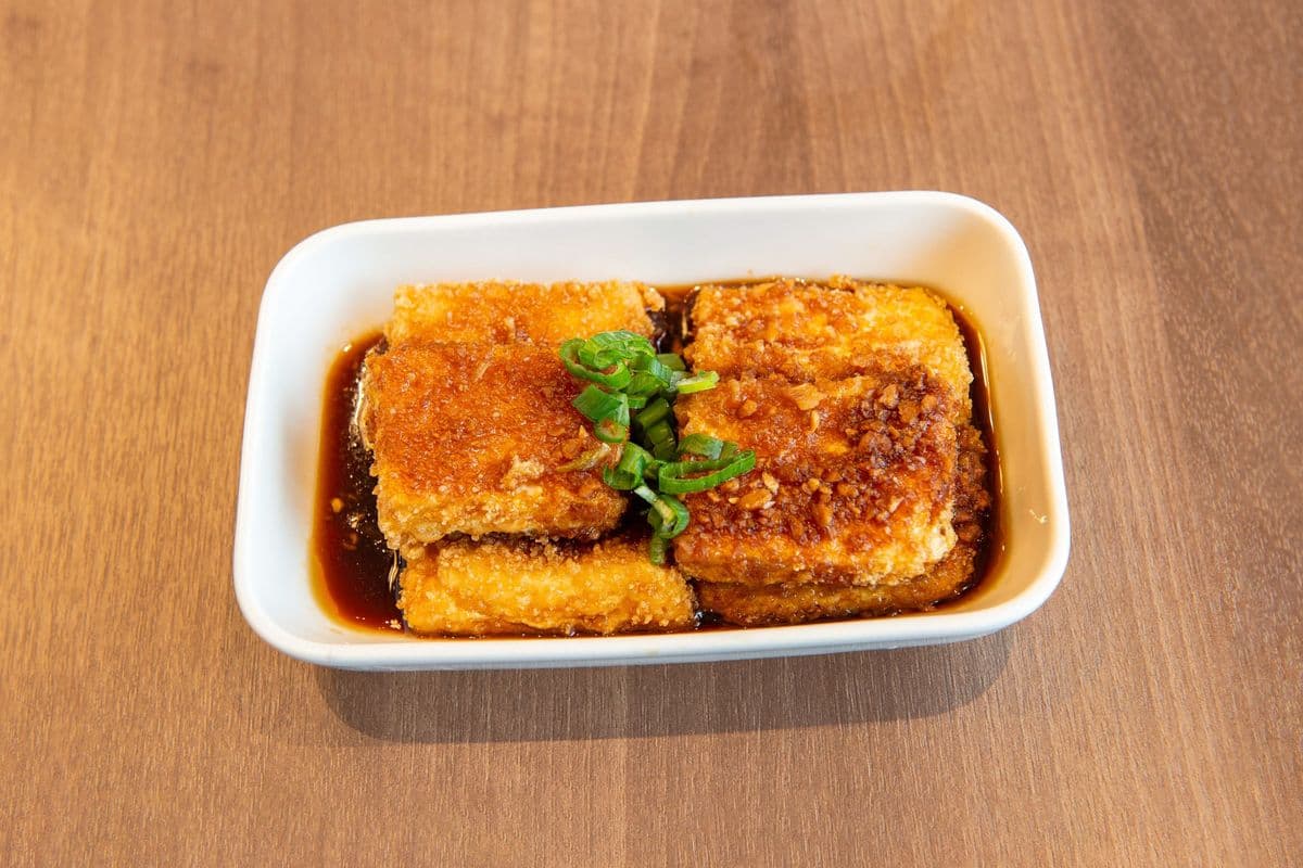 Deep Fried Tofu Pudding in Garlic Sauce 老皮嫩肉
