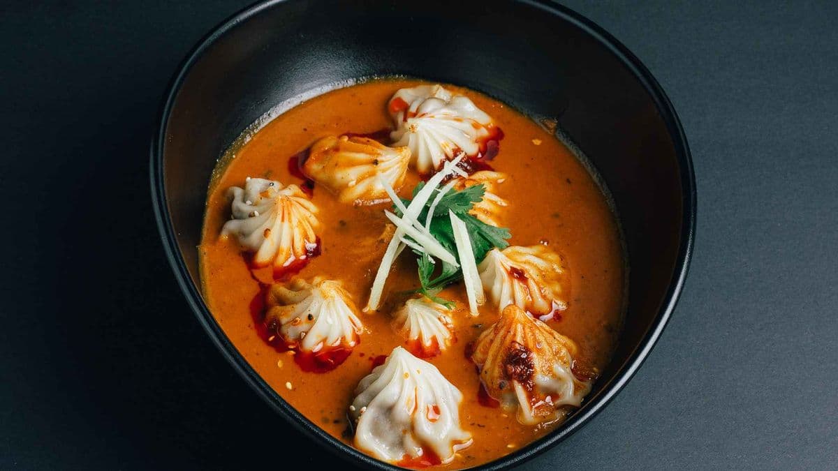 Soup Chicken Momos