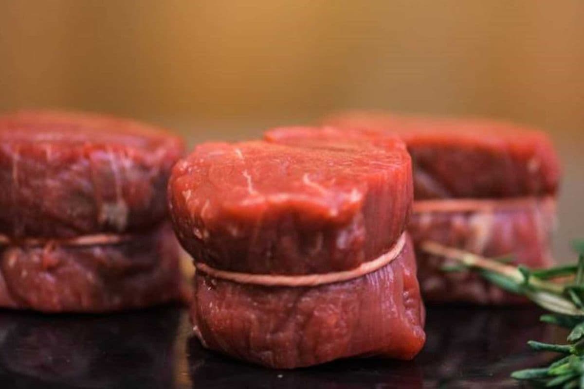 Beef Tenderloin (c.6 ounce steak)