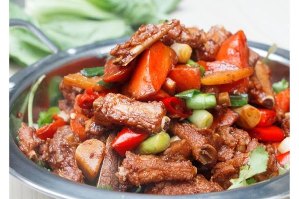 Spicy Spare Ribs Dry Pot 香辣排骨干鍋