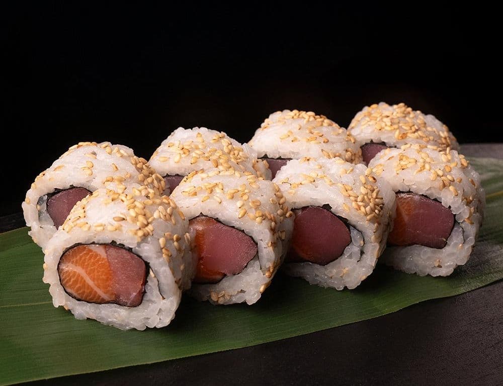Salmon Tuna Roll