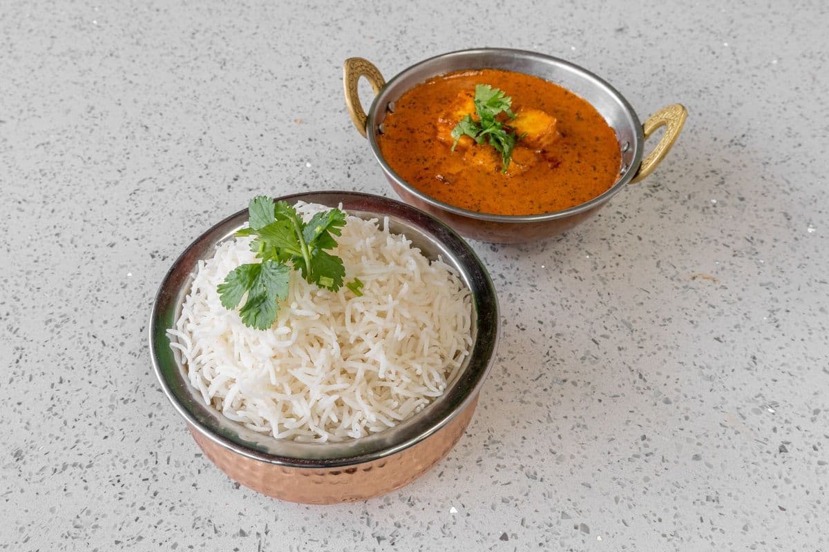 Shahi Paneer with Rice/ Naan Combo
