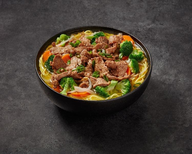 Soupe de nouilles au boeuf