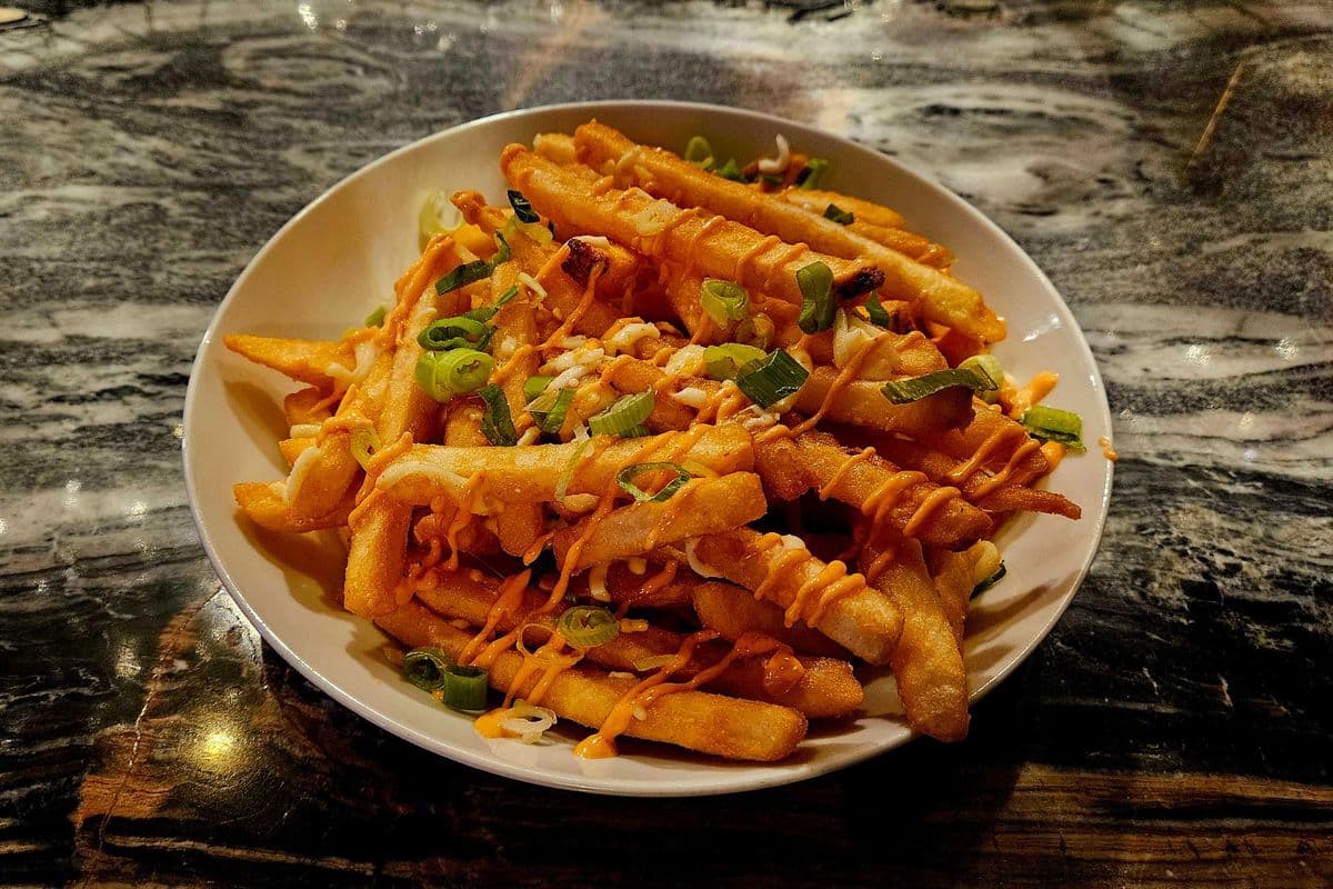 Frites épicée au fromage/ Spicy&cheesy Fries