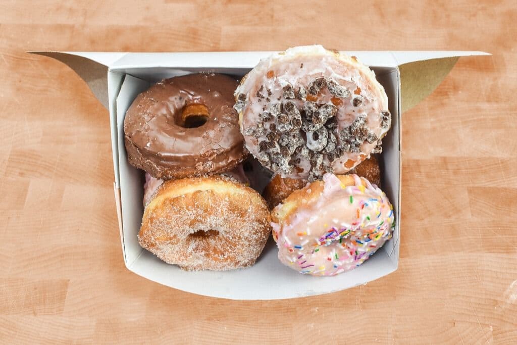 Doughnuts (4 pack)