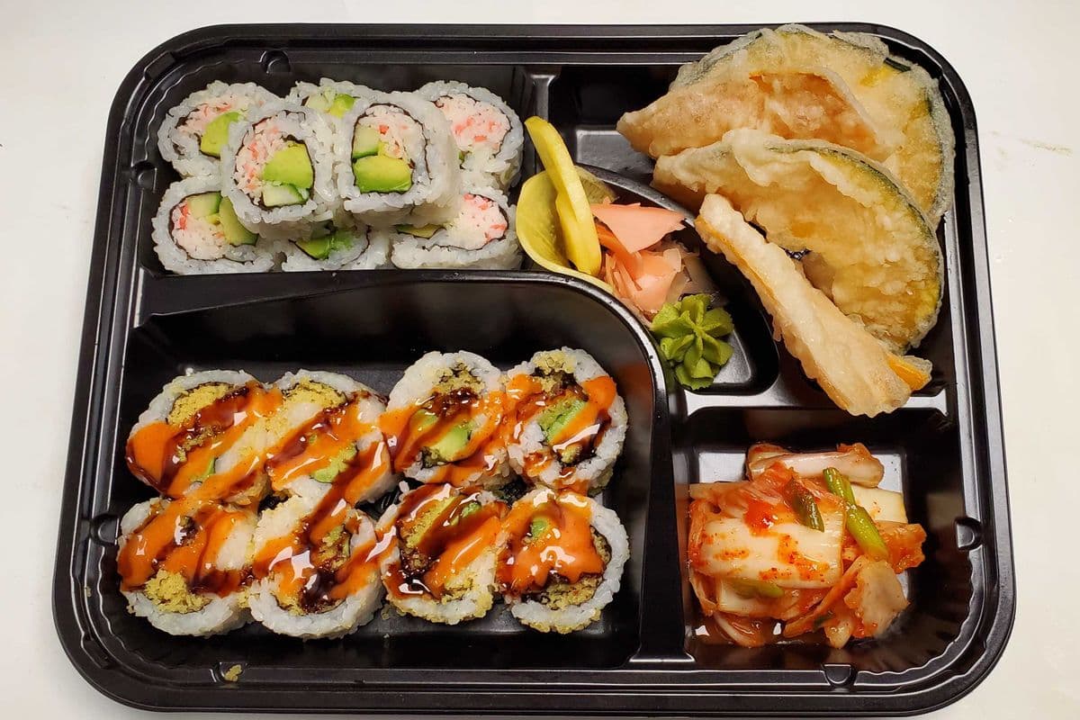 Spicy Salmon Roll & Vegetable Crunch Roll