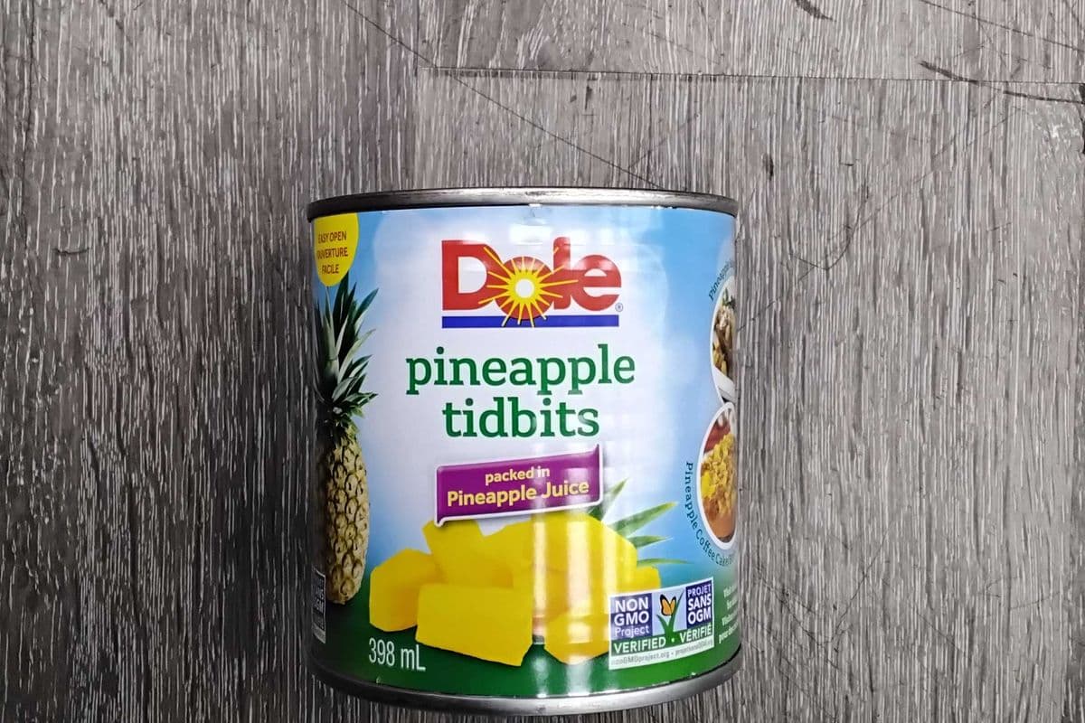 Dole pineapple tidbits (398ml)