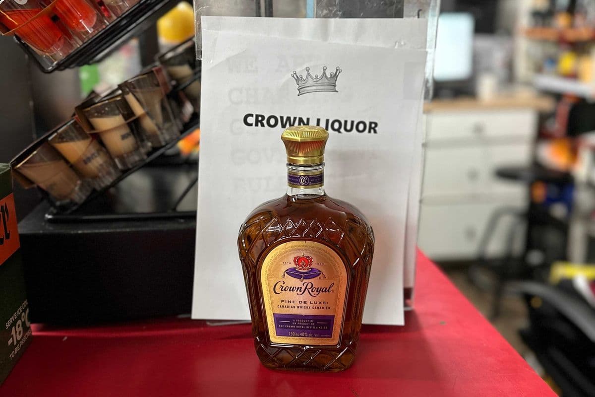 Crown Royal (1 x 750 ml)