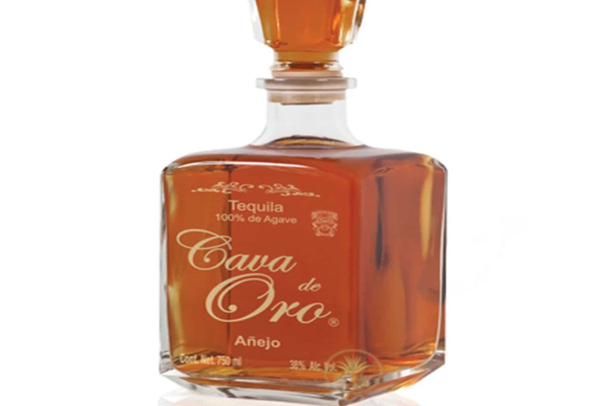 CAVA DE ORO ANEJO 750 ML (1 x 750 ML)