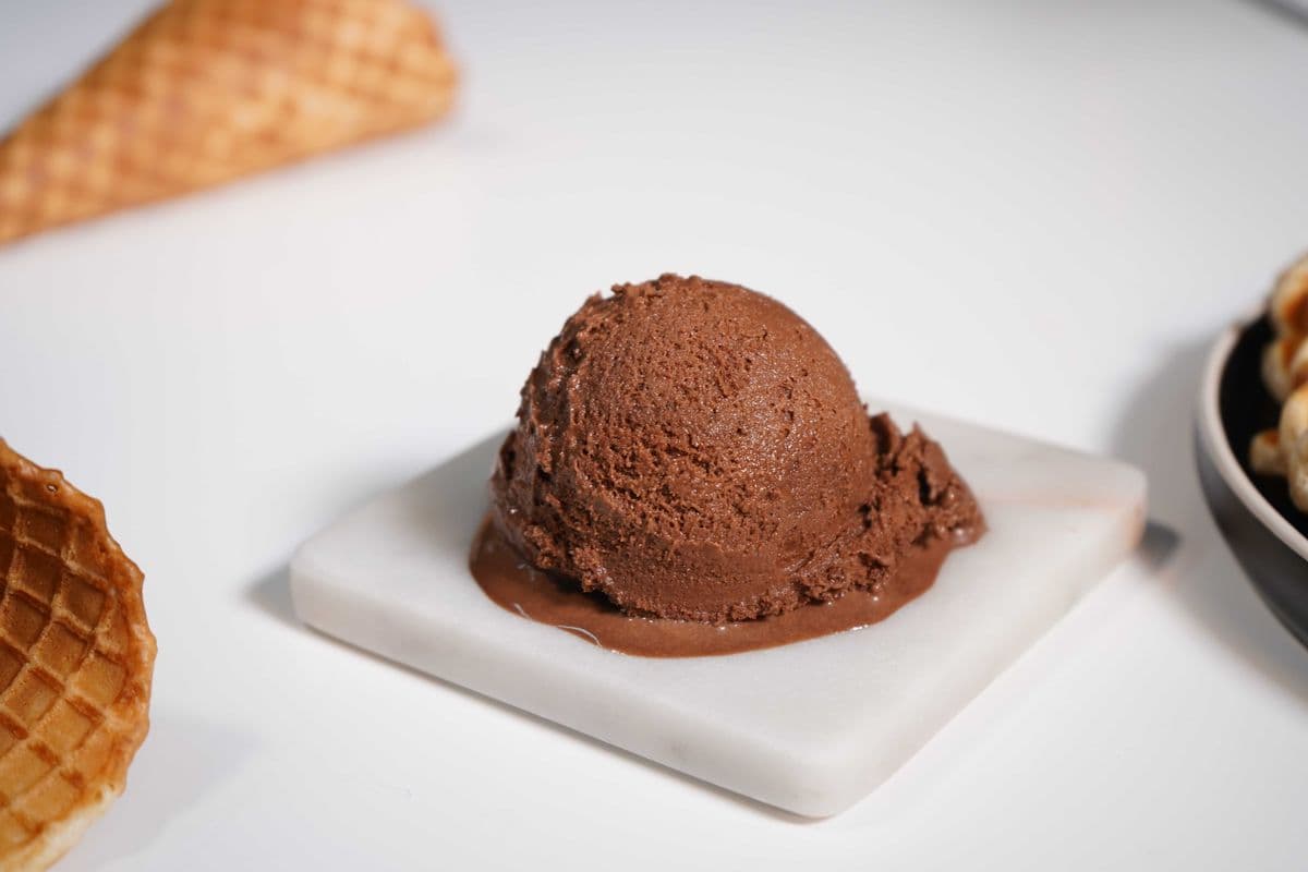 Bowl 1060 ml ice cream - Chocolate / Pot 1060 ml crème glacce - Chocolat