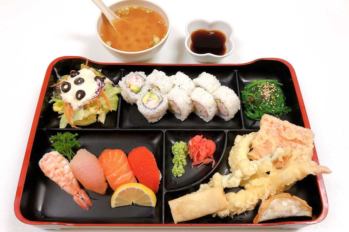 Nigiri Bento Box