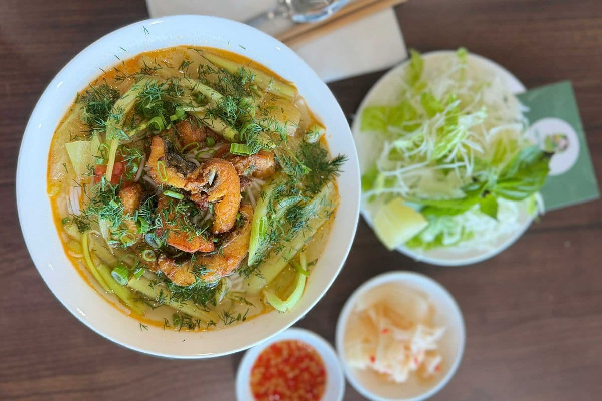 Hai Phong Style Fish Noodle Soup (Bún cá Hải Phòng)