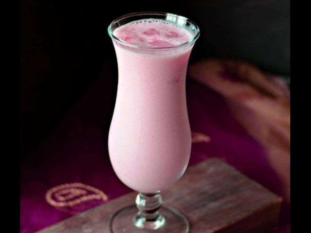 Rose Rupture Lassi