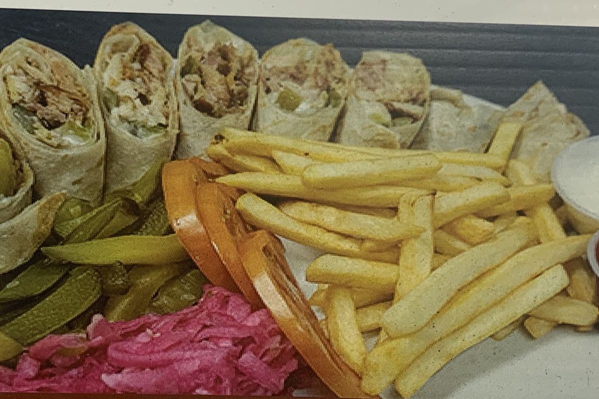 El Mina Deluxe Platter
