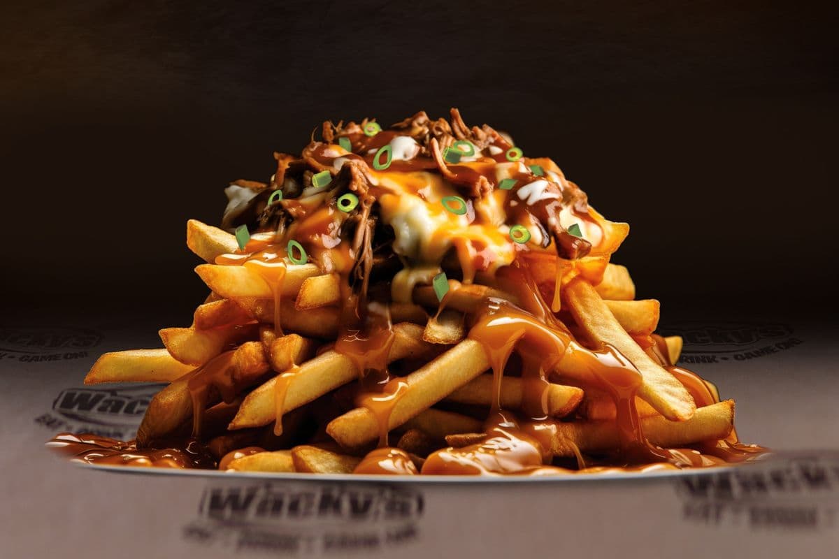 Small Ms. Piggy's Poutine