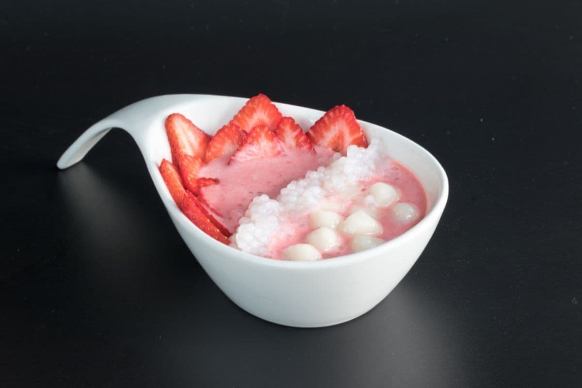 06. Fresh Strawberry with Pearl Delights