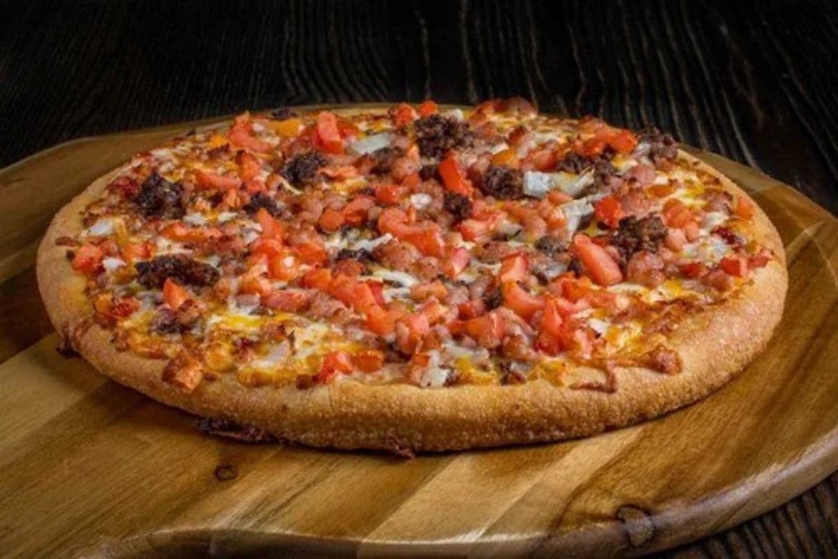 10" Cheeseburger Pie Pizza