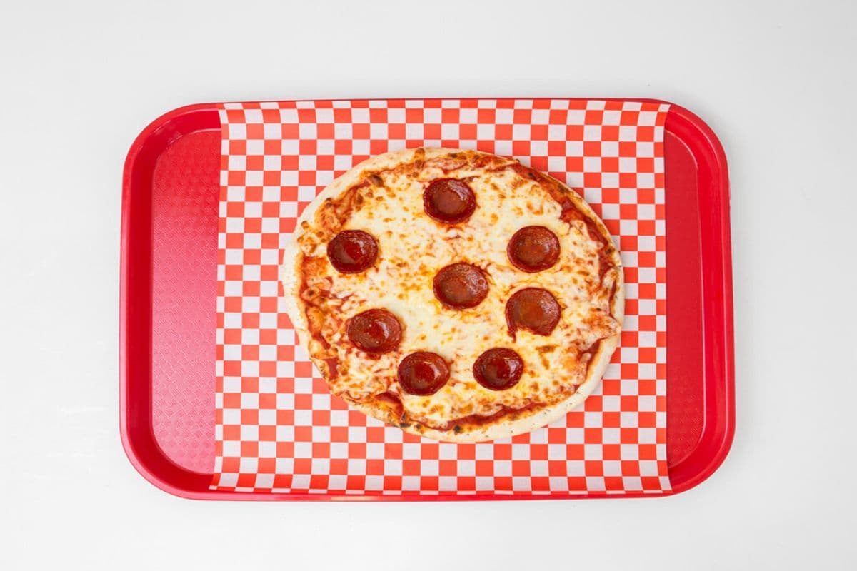 Large - Pepperoni Pizza