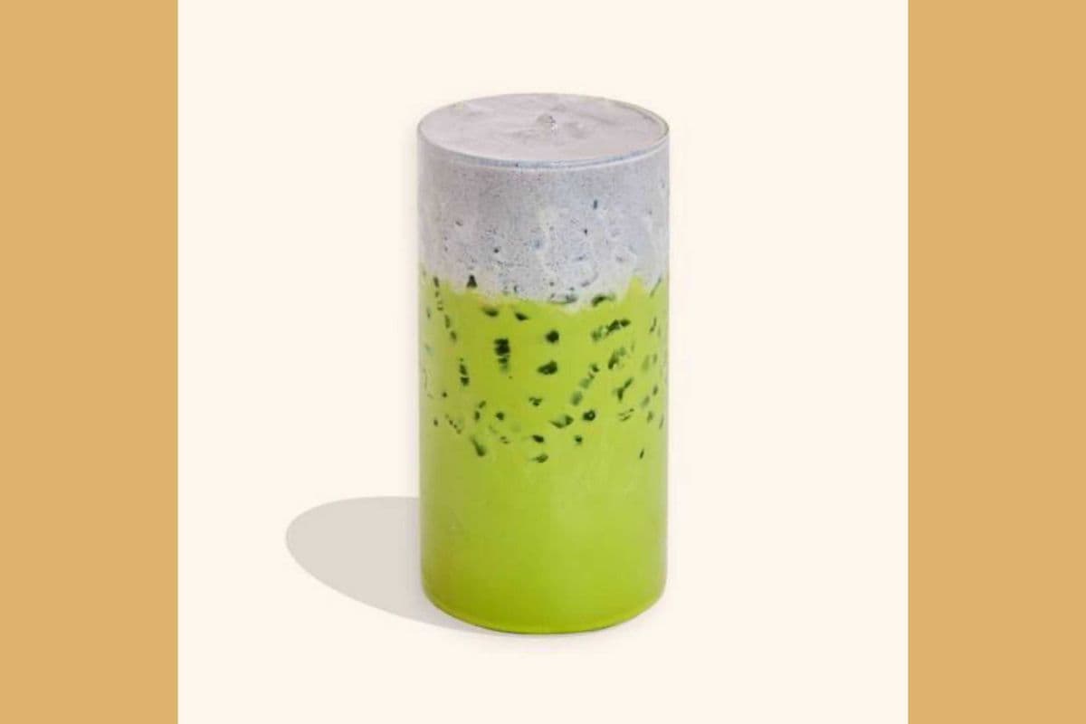 Sesame Matcha Latte
