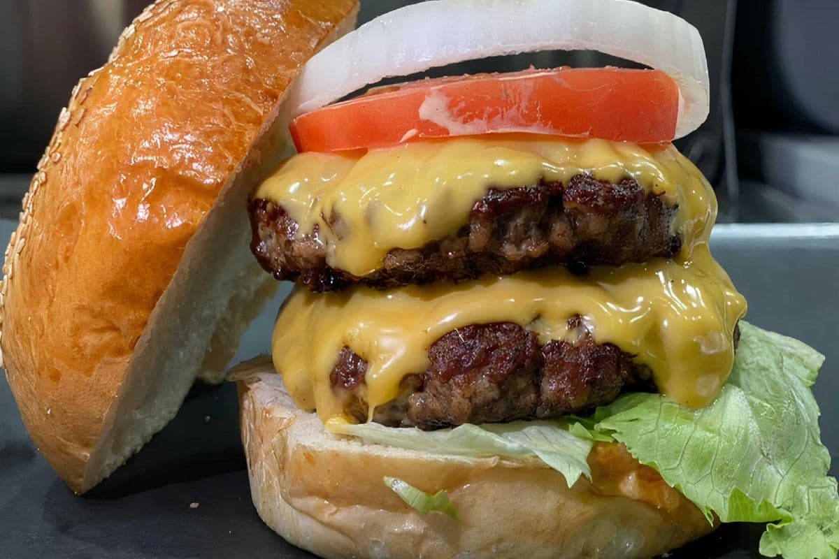 Maple Leafs Burger