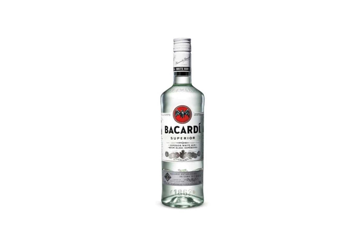 820593. BACARDI SUPERIOR (1 x 750ML)