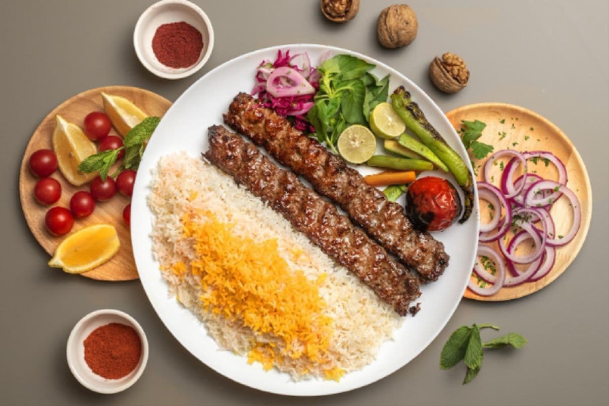 Koobideh Kebab / کباب کوبیده