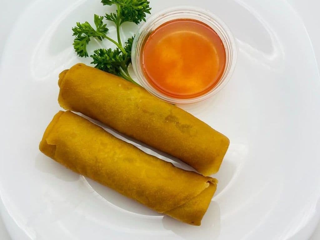 75. Rouleau de Printemps / Spring roll (2 mcx / 2 pcs)