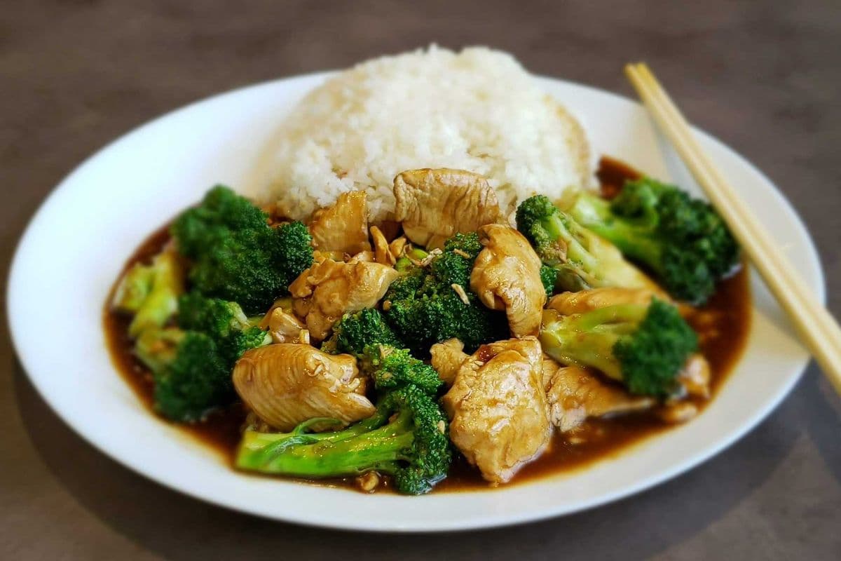 Chicken with Broccoli