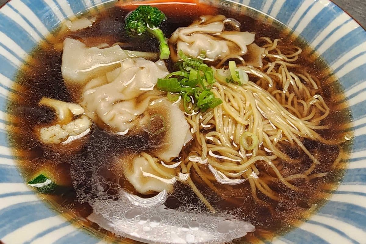 Wonton Noodle Soup (Large)