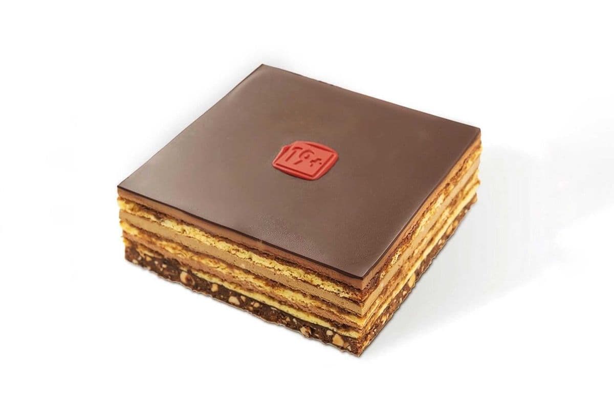 19+ - Mousse Cake