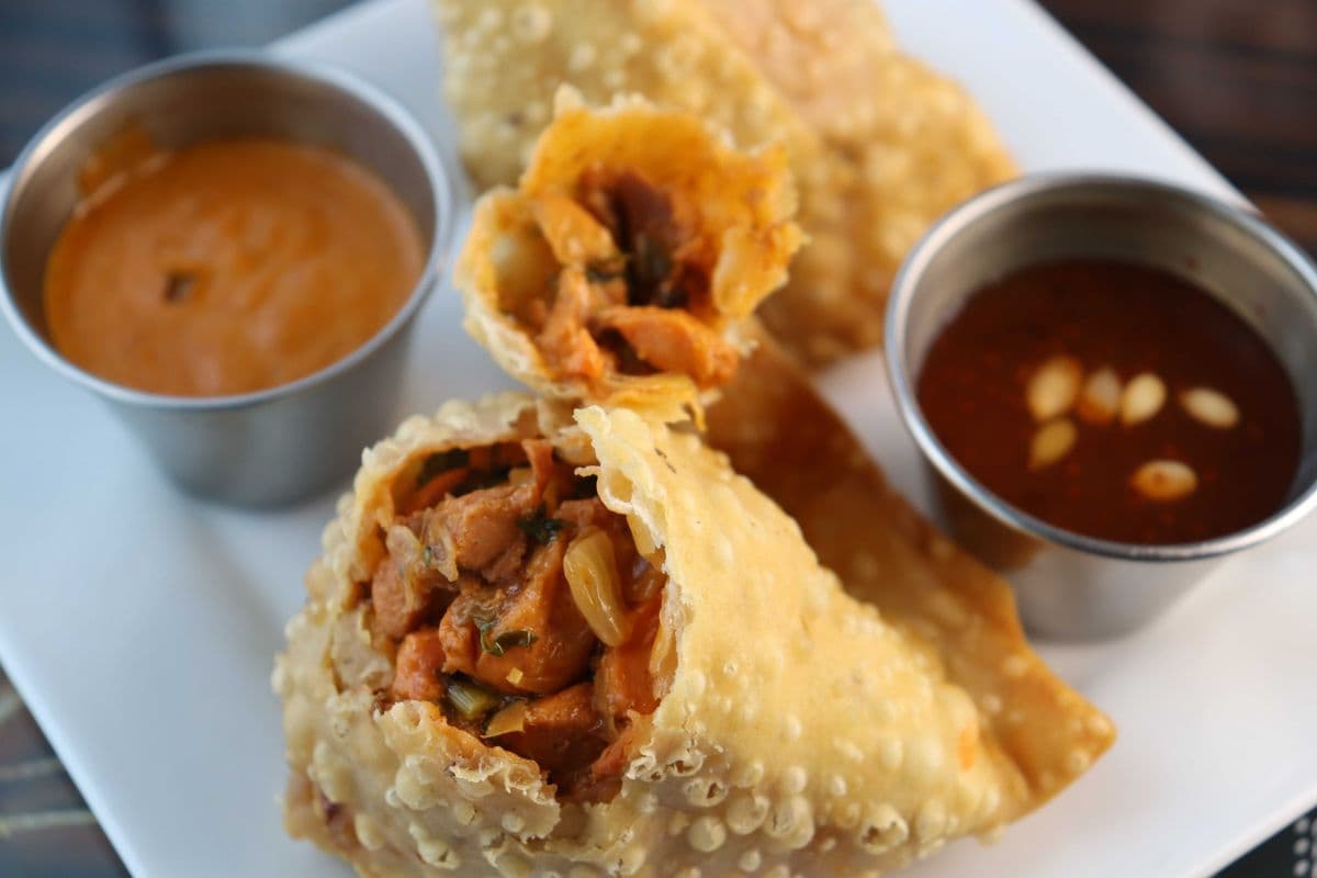 Butter Chicken Samosa