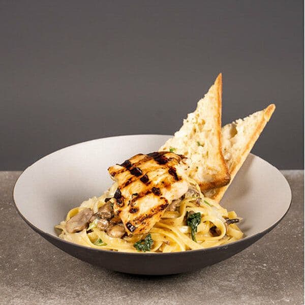 Spinach & Mushroom Fettuccine Alfredo