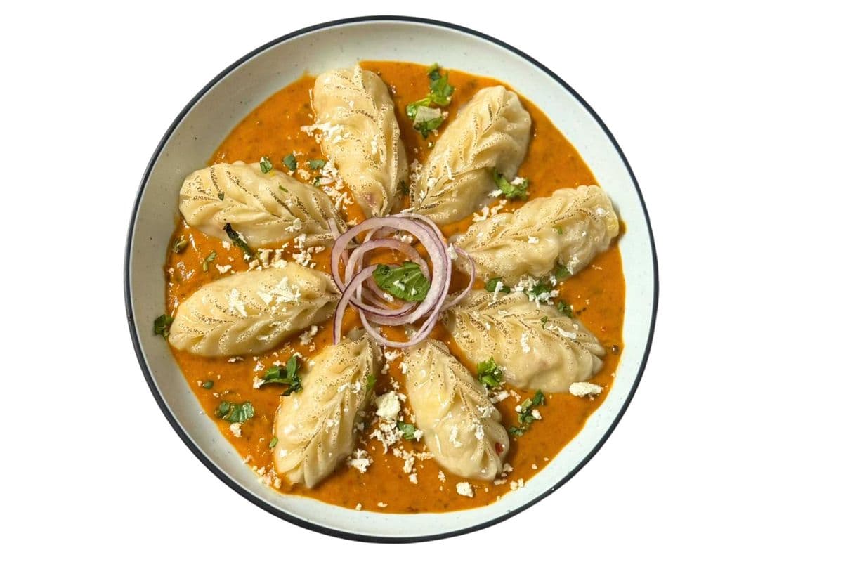Butter Masala Momos