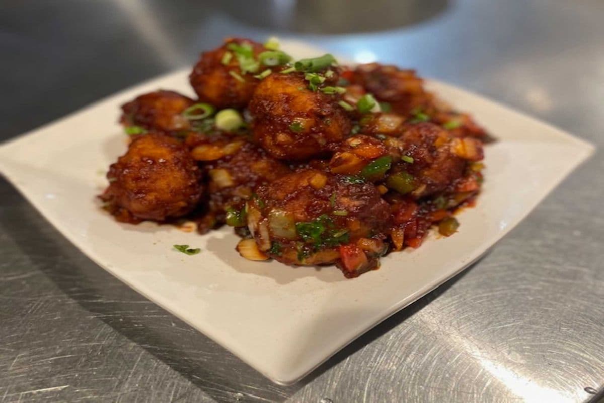Manchurian Style Chicken Momo
