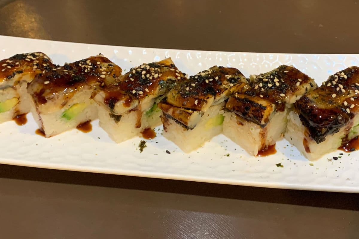 Unagi Oshi