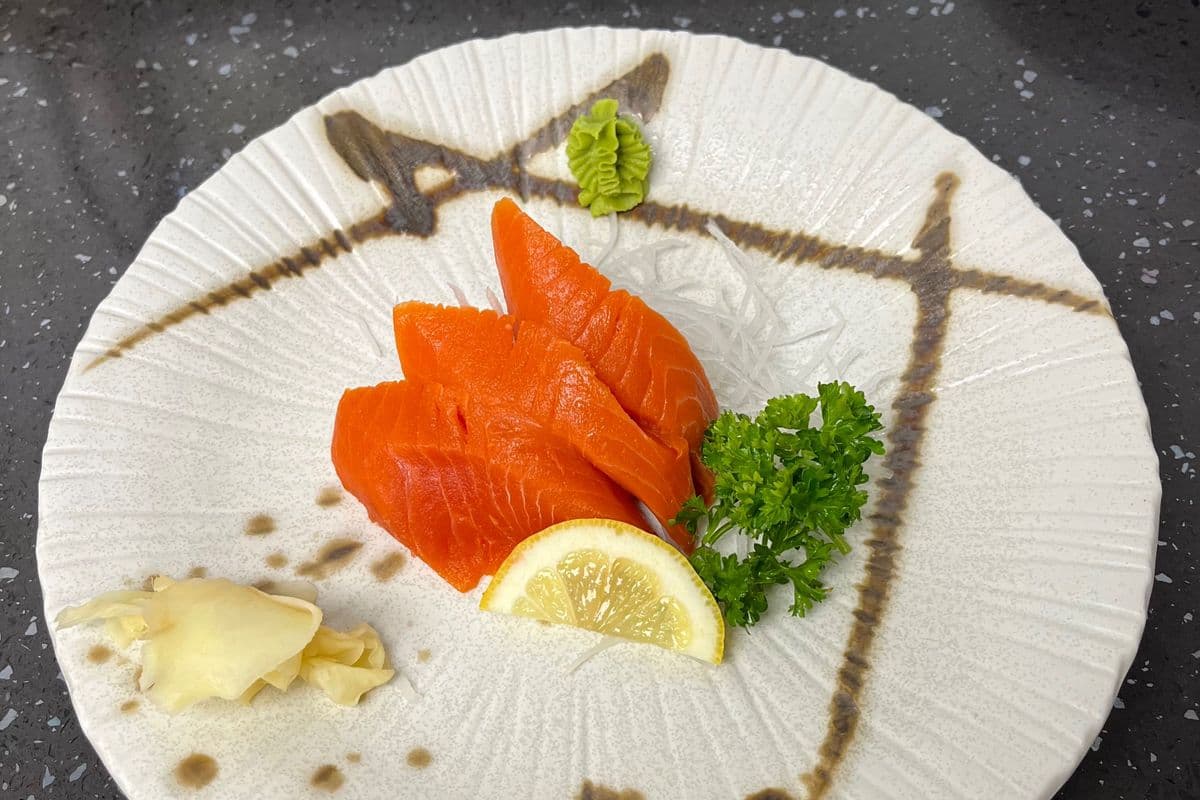 Wild Salmon Sashimi (3 pcs)