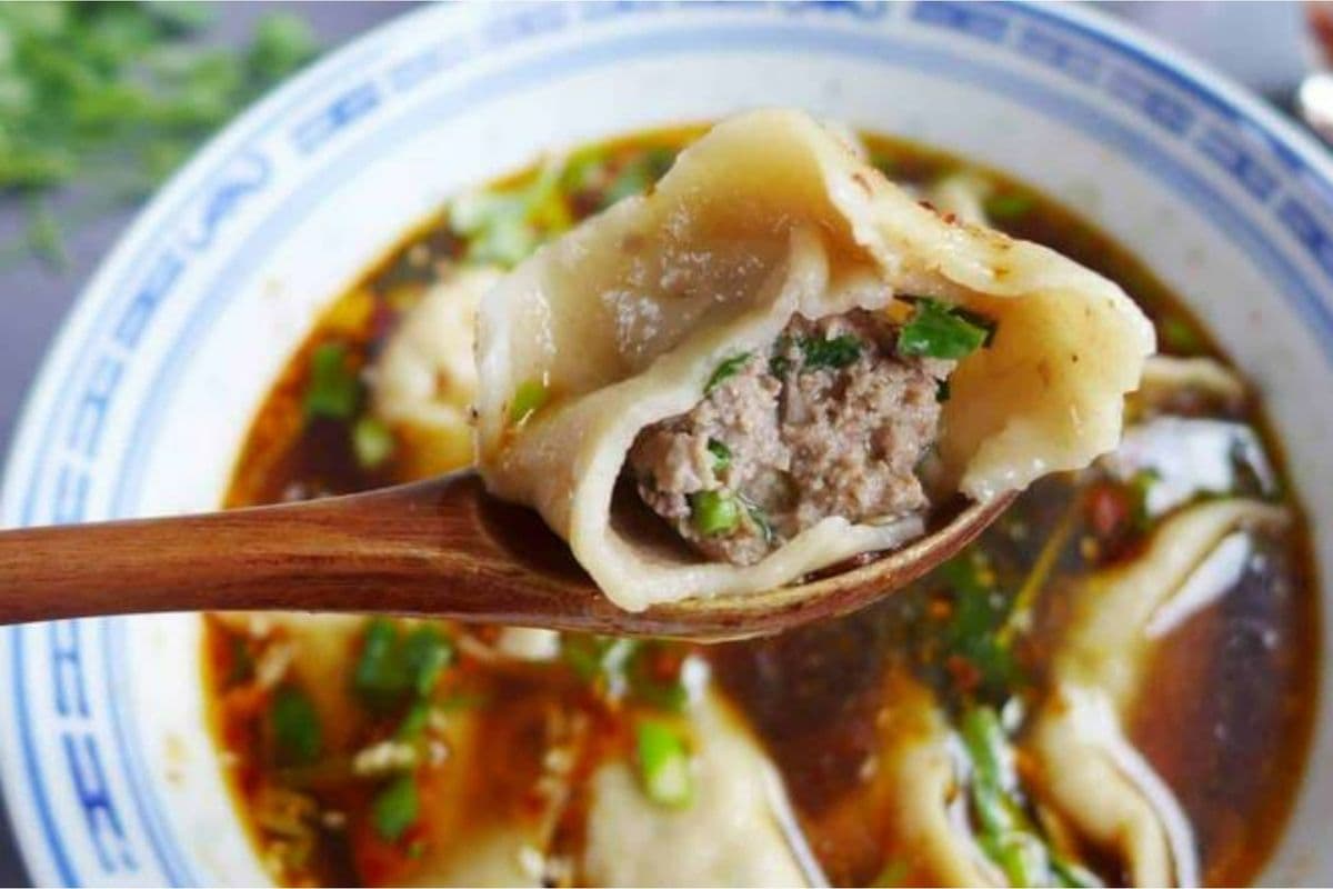 Boiled Beef Onion Dumplings 2 / 煮京葱牛肉饺子 2