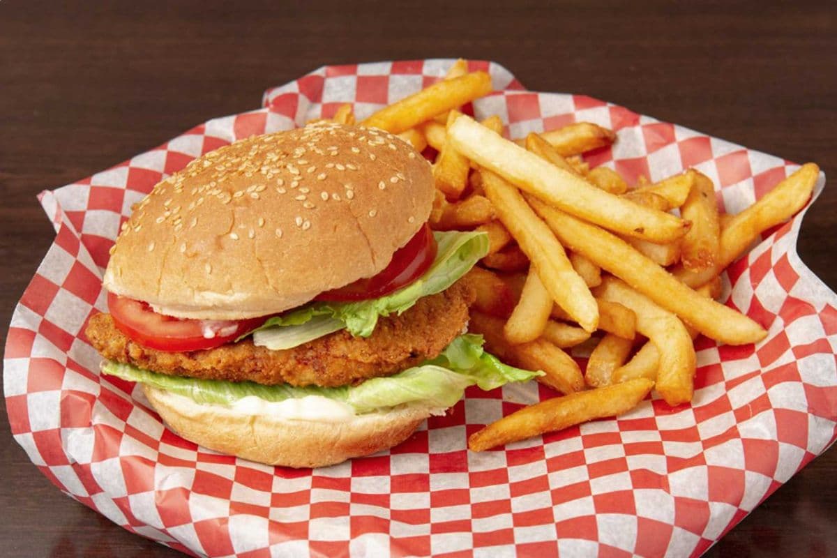 Buffalo Crispy Chicken Burger